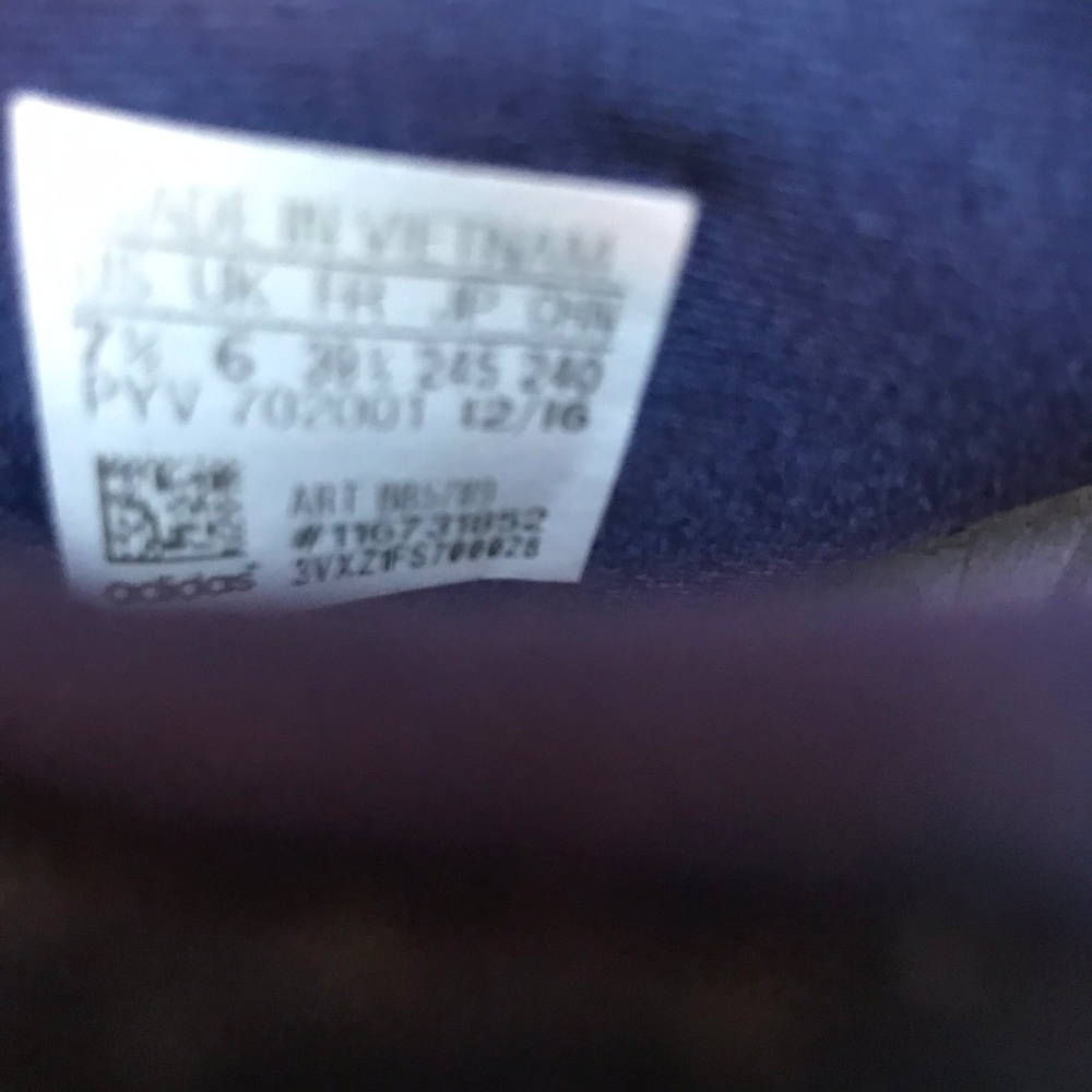 adidas Energy Boost - Picture 6 of 8